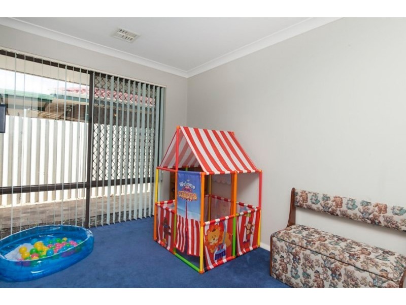 11 Nerang Court, Armadale WA 6112