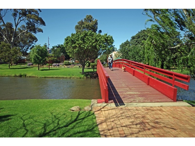 11 Nerang Court, Armadale WA 6112