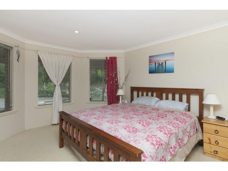 7 Bevis Court, Byford WA 6122