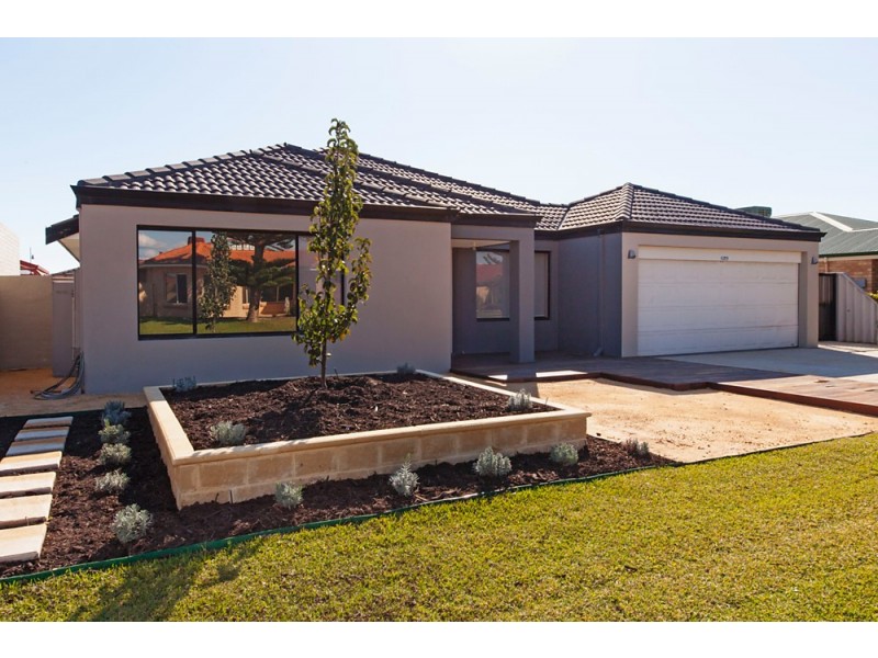 19 Canouan Loop, Secret Harbour WA 6173