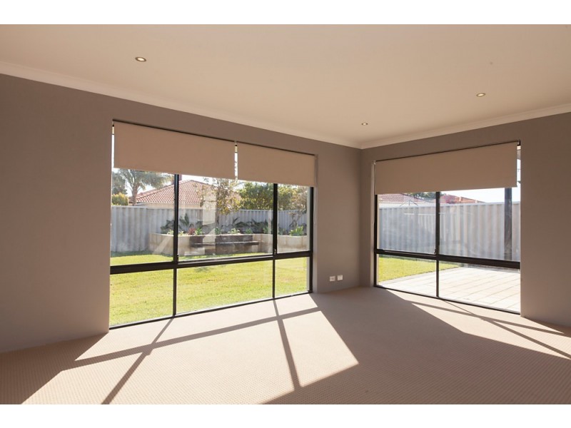 19 Canouan Loop, Secret Harbour WA 6173