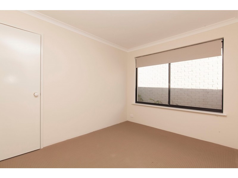19 Canouan Loop, Secret Harbour WA 6173
