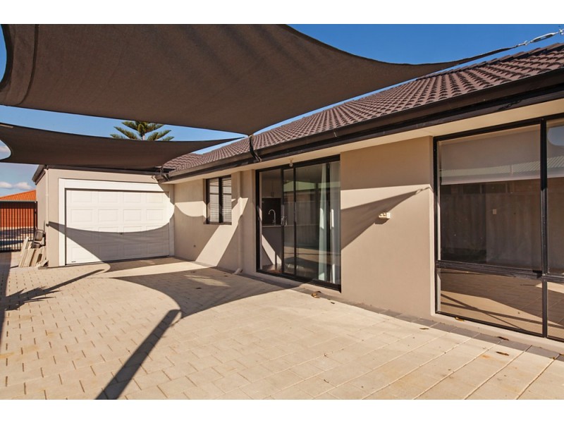 19 Canouan Loop, Secret Harbour WA 6173