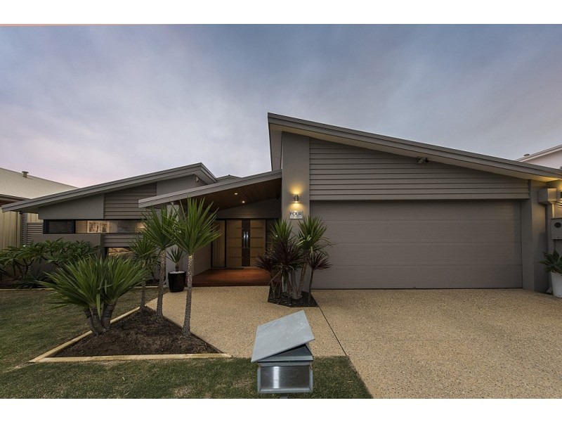 4 Lorne Bend, Secret Harbour WA 6173