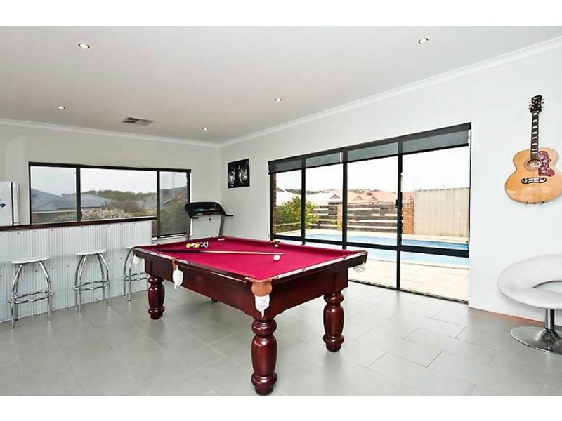 25 Elwell Street, Secret Harbour WA 6173