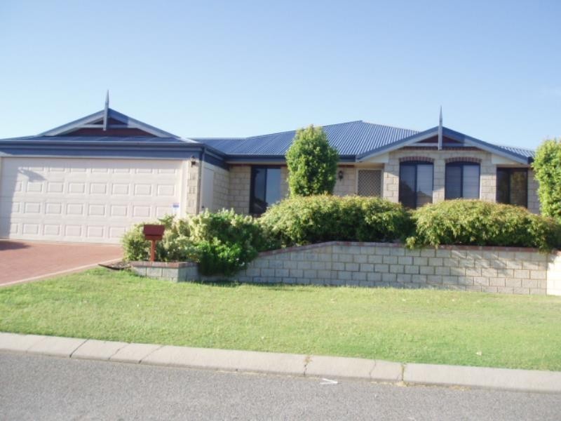 14 Wacona Way, Secret Harbour WA 6173