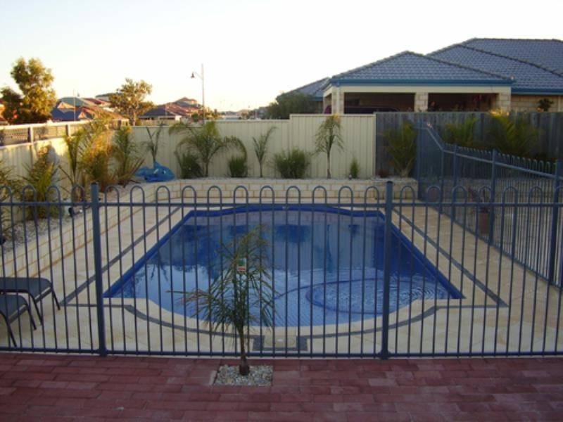 14 Wacona Way, Secret Harbour WA 6173