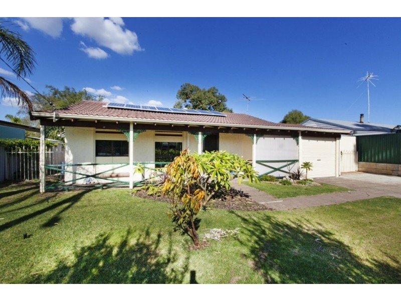 78 Dampier Dr, Golden Bay WA 6174