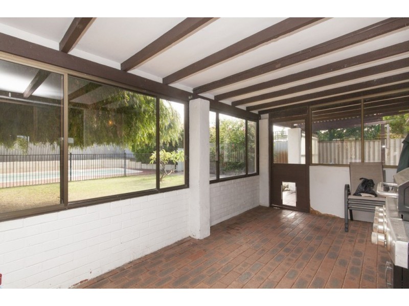 11 Bentley Street, Singleton WA 6175