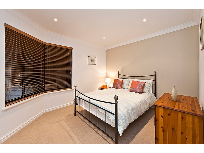 22 Hassars Road, Secret Harbour WA 6173