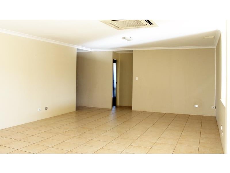 4 Voltaire Way, Secret Harbour WA 6173