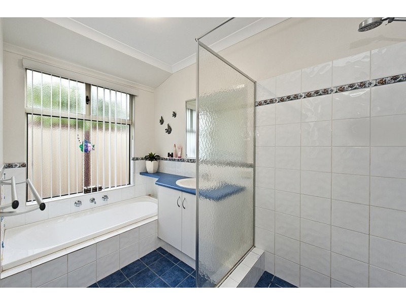 18 Alicante Mews, Secret Harbour WA 6173