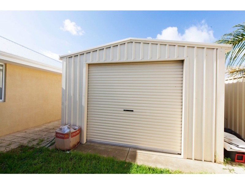 10 Tamar Break, Madora Bay WA 6210