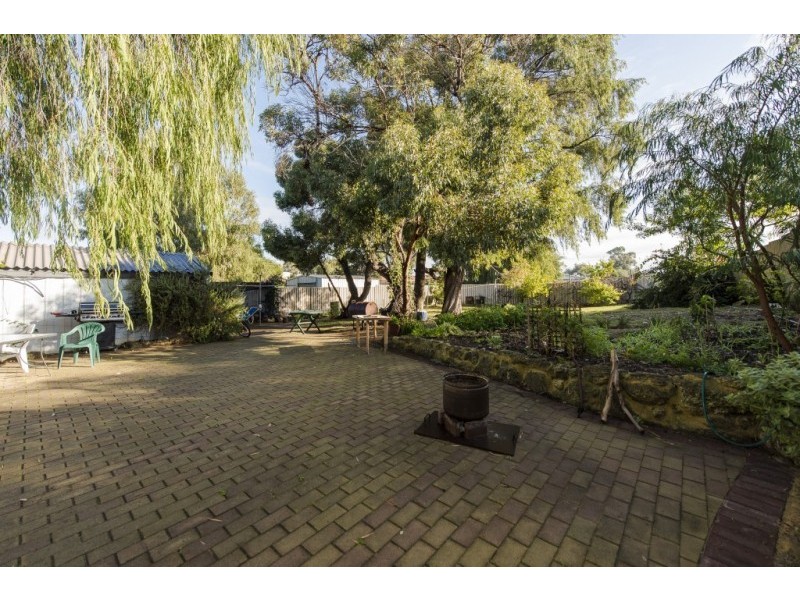 21 Strelley Rd, Golden Bay WA 6174