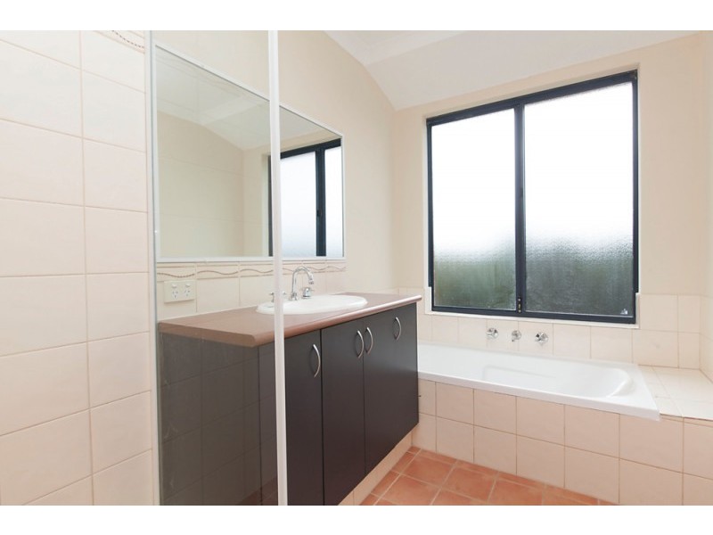 19 Nottely Crescent, Secret Harbour WA 6173