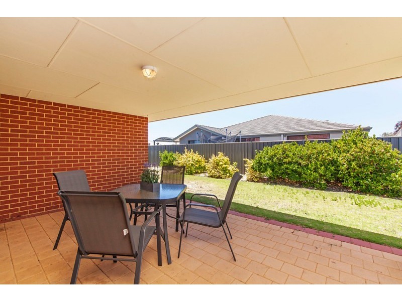 19 Nottely Crescent, Secret Harbour WA 6173