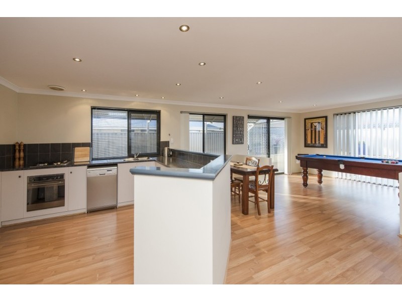 25 Surf Drive, Secret Harbour WA 6173