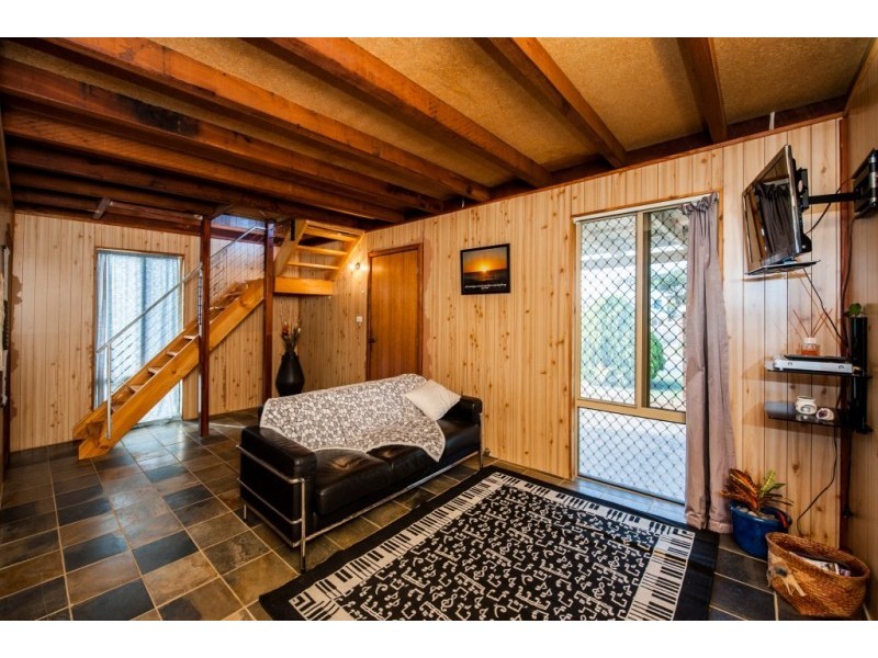 41 Yanrey Street, Golden Bay WA 6174