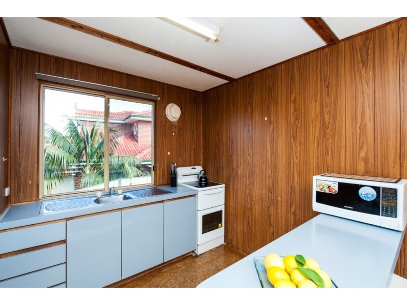 41 Yanrey Street, Golden Bay WA 6174