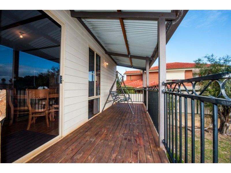 41 Yanrey Street, Golden Bay WA 6174