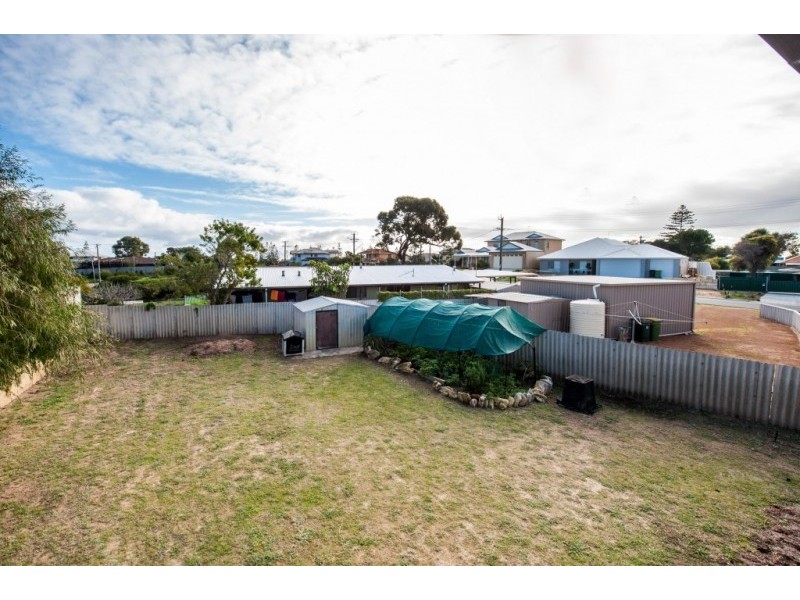 41 Yanrey Street, Golden Bay WA 6174