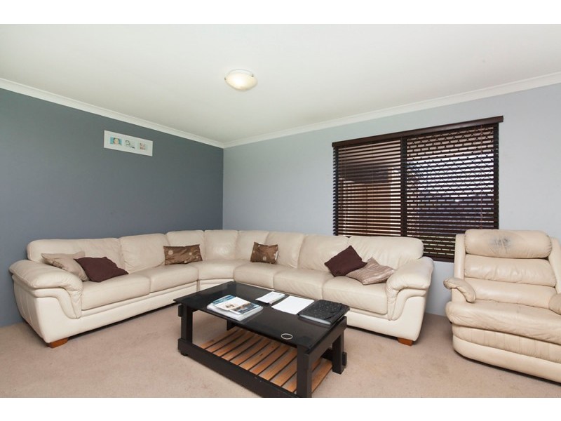 6 Raven Lane, Warnbro WA 6169