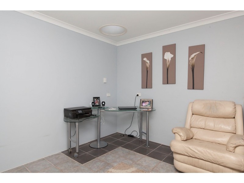 6 Raven Lane, Warnbro WA 6169