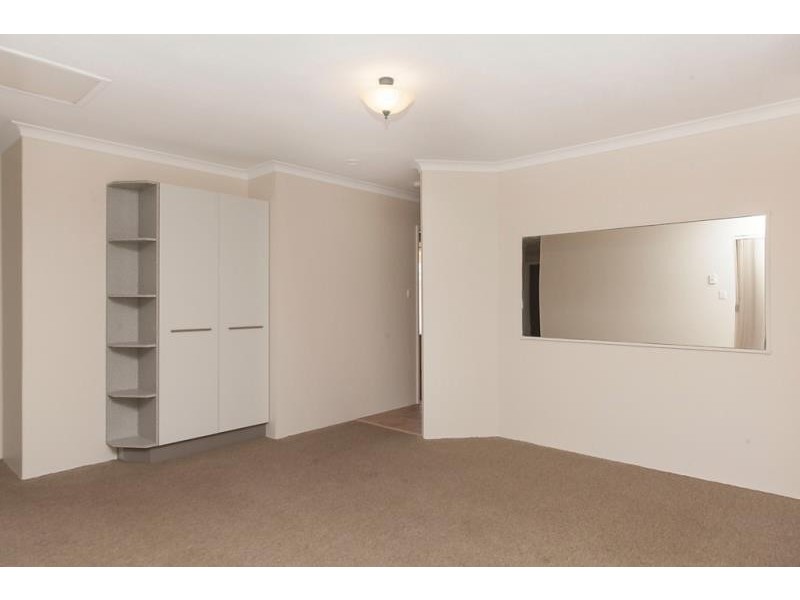 19 Mandarin Way, Seville Grove WA 6112