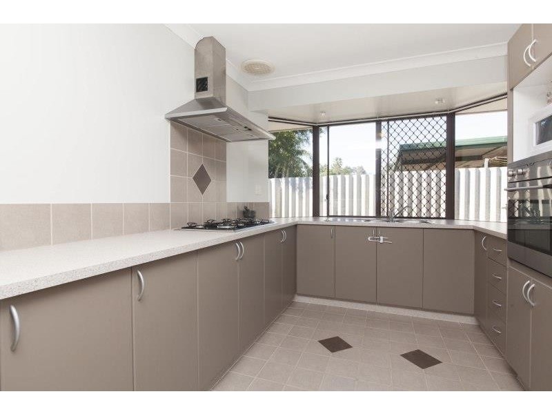 11 Nerang Court, Armadale WA 6112