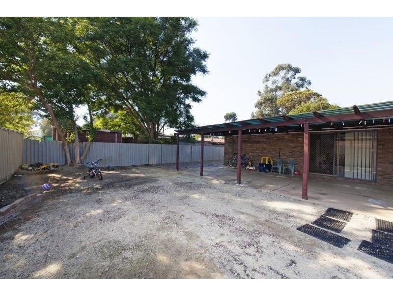 11 Nerang Court, Armadale WA 6112