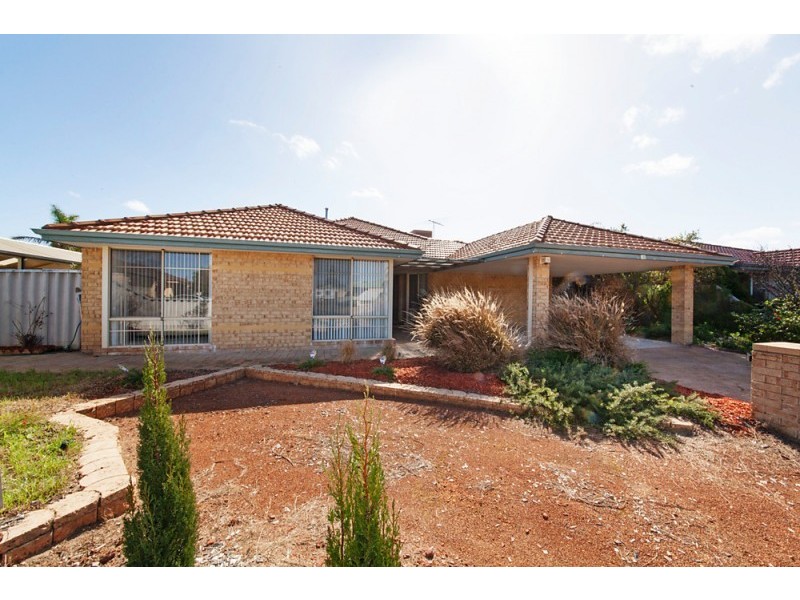 18 Zedora Loop, Port Kennedy WA 6172