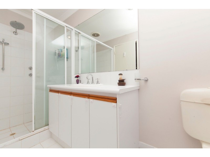 18 Zedora Loop, Port Kennedy WA 6172