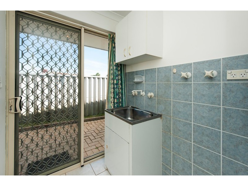 5 Requa Crescent, Warnbro WA 6169