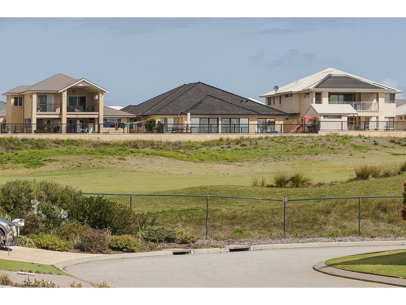 13 Ortona Crescent, Secret Harbour WA 6173