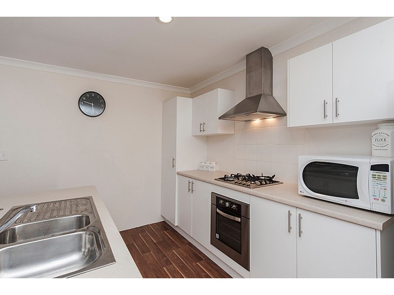 111 Tangadee Road, Golden Bay WA 6174