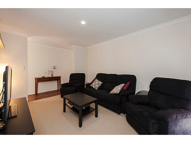 111 Tangadee Road, Golden Bay WA 6174