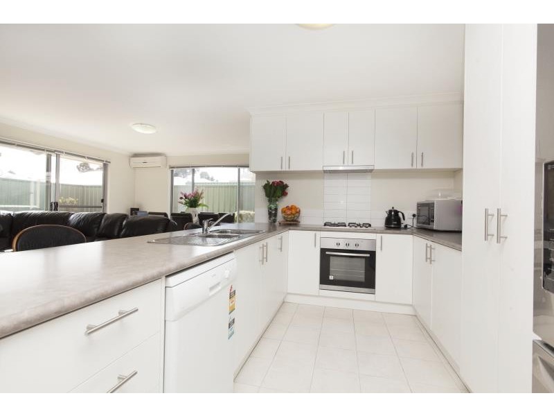 20/19 Serls Street, Armadale WA 6112