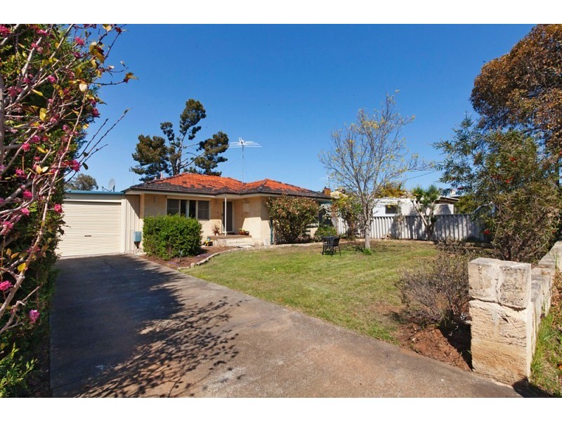26 Christmas Avenue, Orelia WA 6167