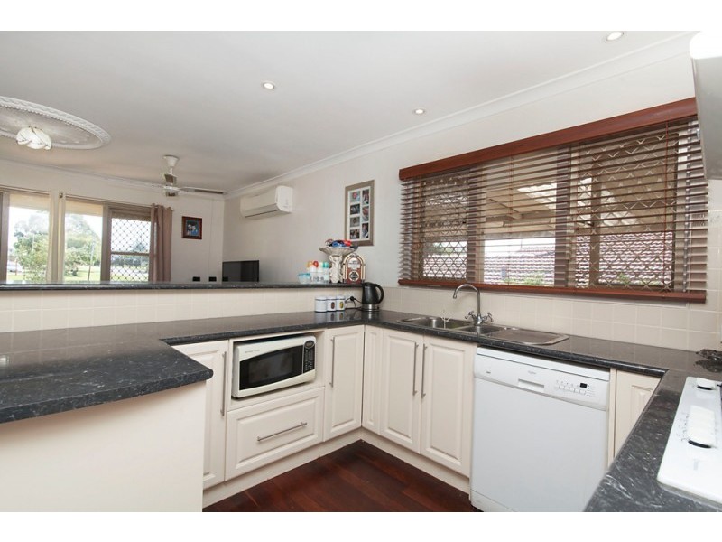 26 Christmas Avenue, Orelia WA 6167