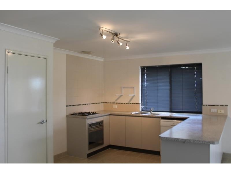 6 Meelup Pass, Secret Harbour WA 6173