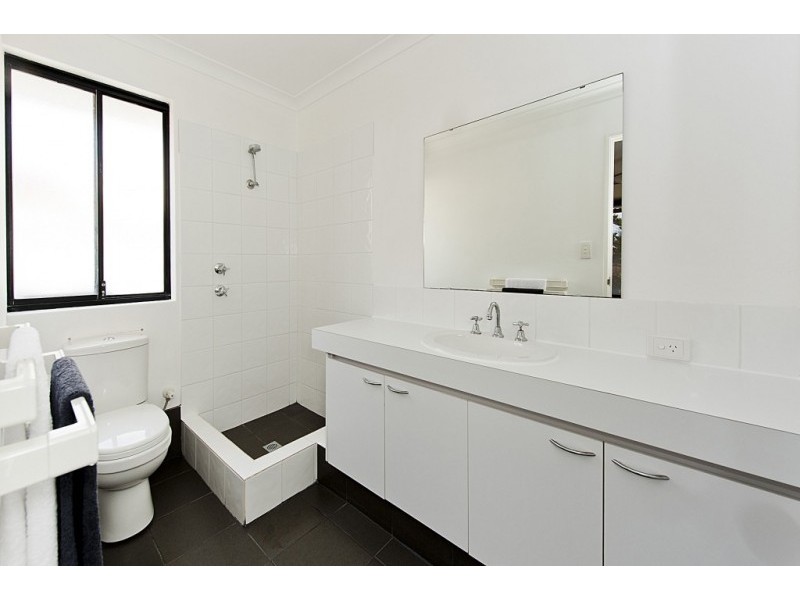 29 Vila Do Porto Cr, Secret Harbour WA 6173