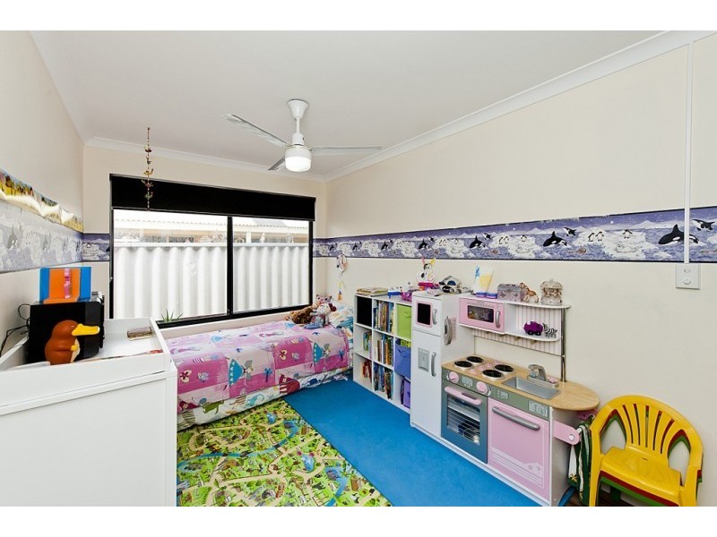 29 Vila Do Porto Cr, Secret Harbour WA 6173