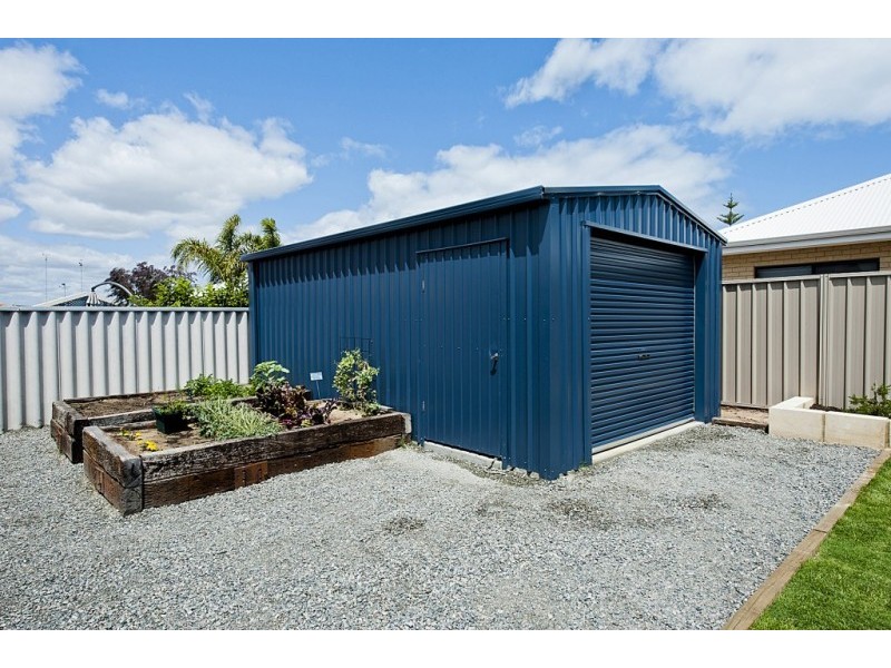 29 Vila Do Porto Cr, Secret Harbour WA 6173