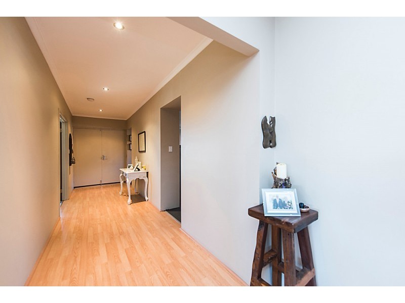 22 Claiborne Road, Secret Harbour WA 6173