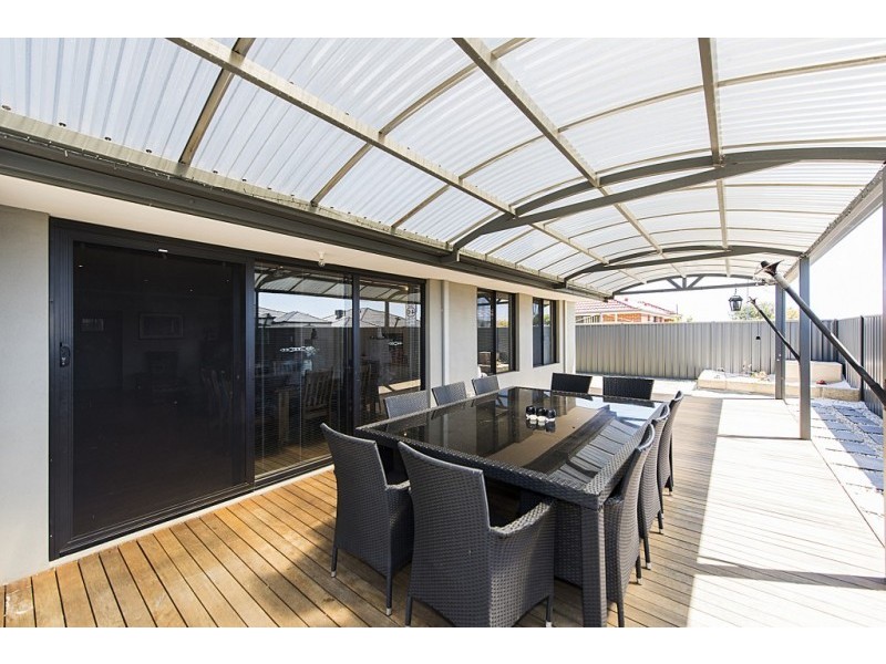 22 Claiborne Road, Secret Harbour WA 6173