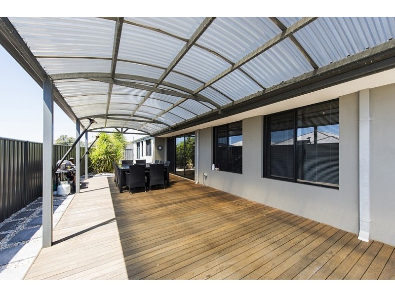 22 Claiborne Road, Secret Harbour WA 6173