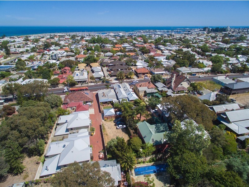 180a Hampton Road, Beaconsfield WA 6162