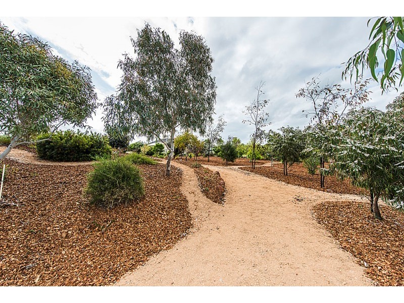 39 Greeson Pwy, Secret Harbour WA 6173