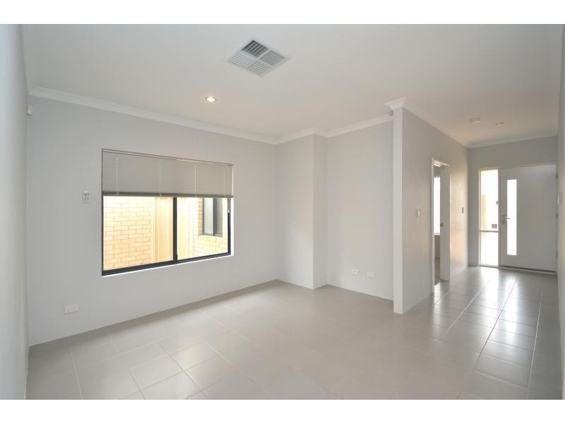 9/173 George St, Queens Park WA 6107