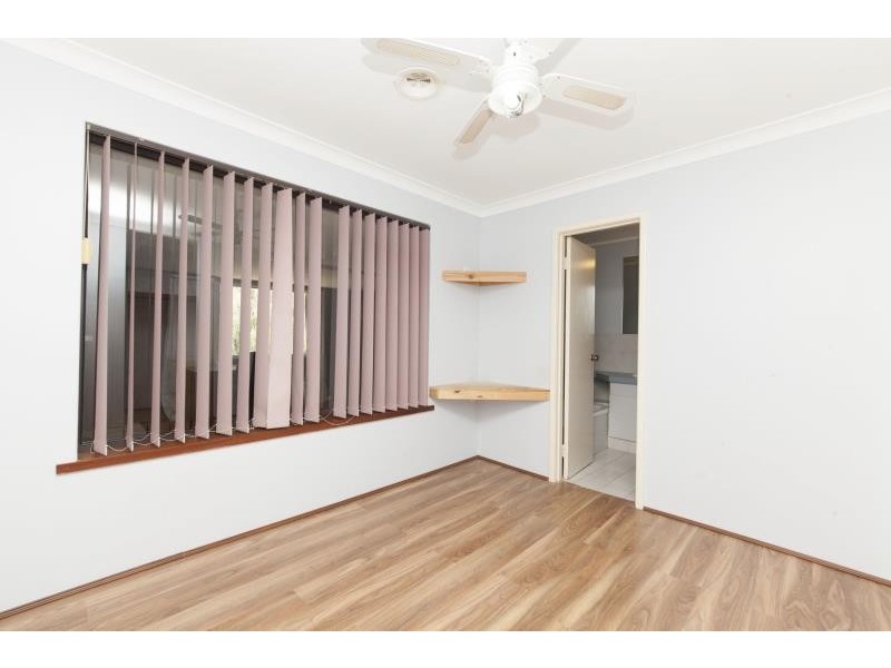 42 Noreena Avenue, Golden Bay WA 6174